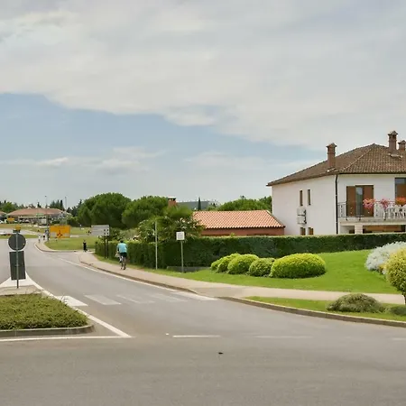 Alek Apartment Novigrad  Exterior photo